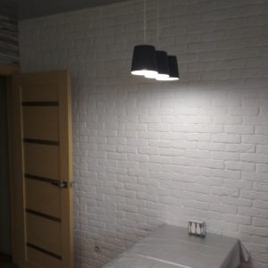 Декоративный кирпич Шамотный белый в интерьере